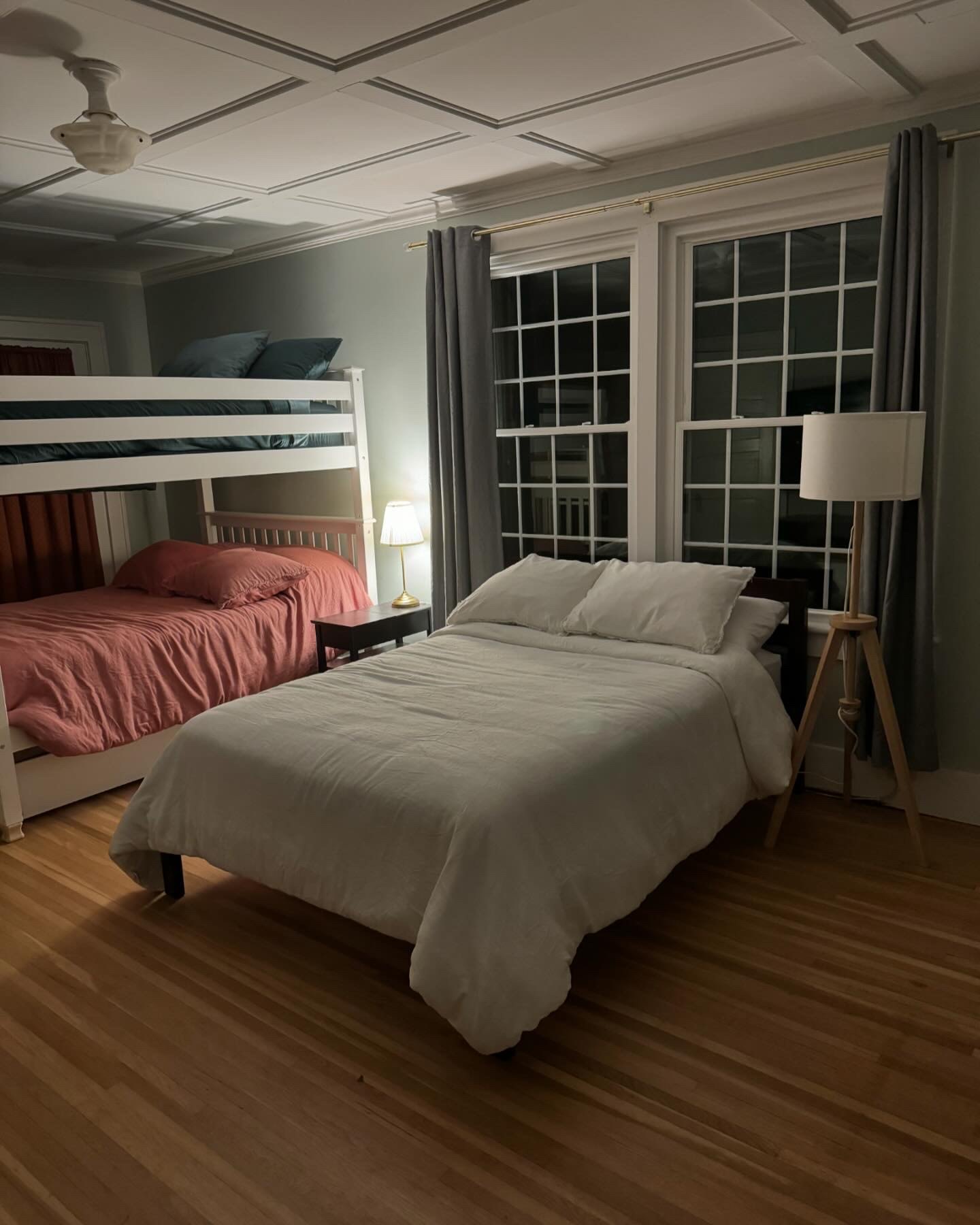 Bedroom with a bunk and a queen bed